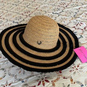 Betsy Johnson hat